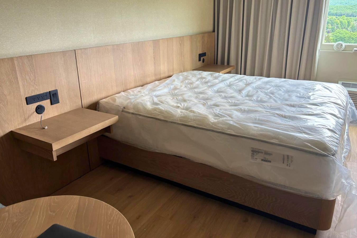 Guestroom hotel furniture