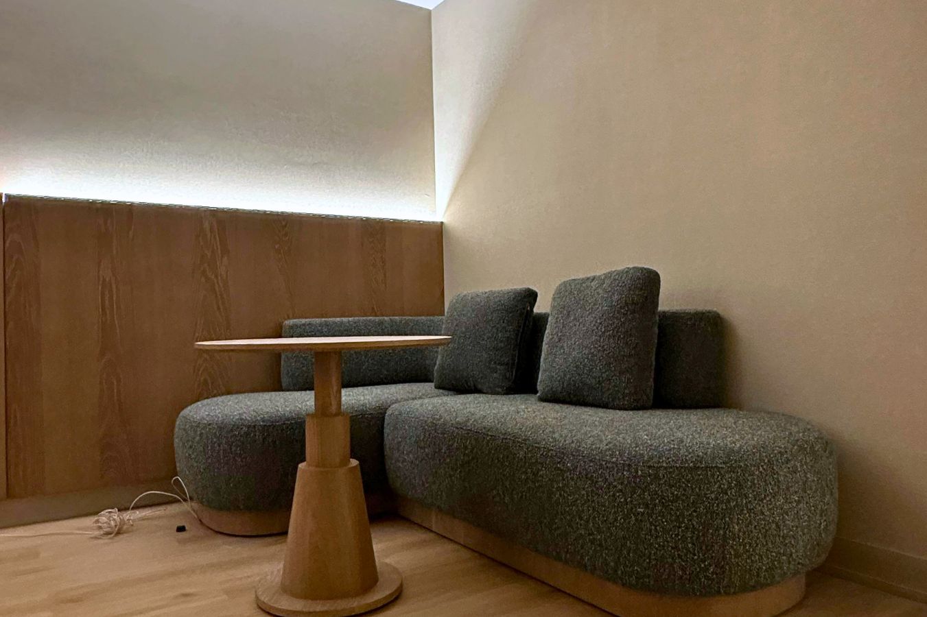 Guestroom Sofa